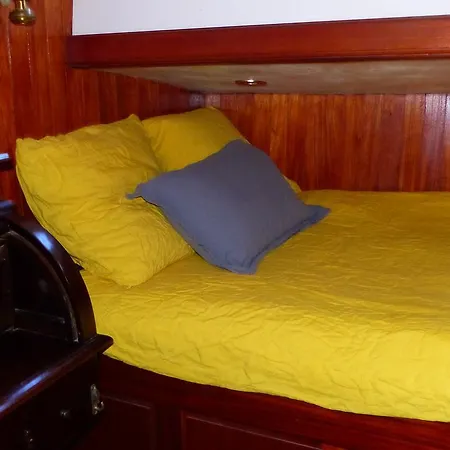 Botel Le Suzanna Porto-Vecchio (Corsica)